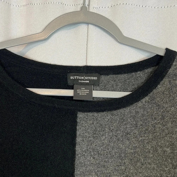 SUTTON STUDIO 100% Cashmere Boxy Pullover Sweater Size S/M - Picture 3 of 4